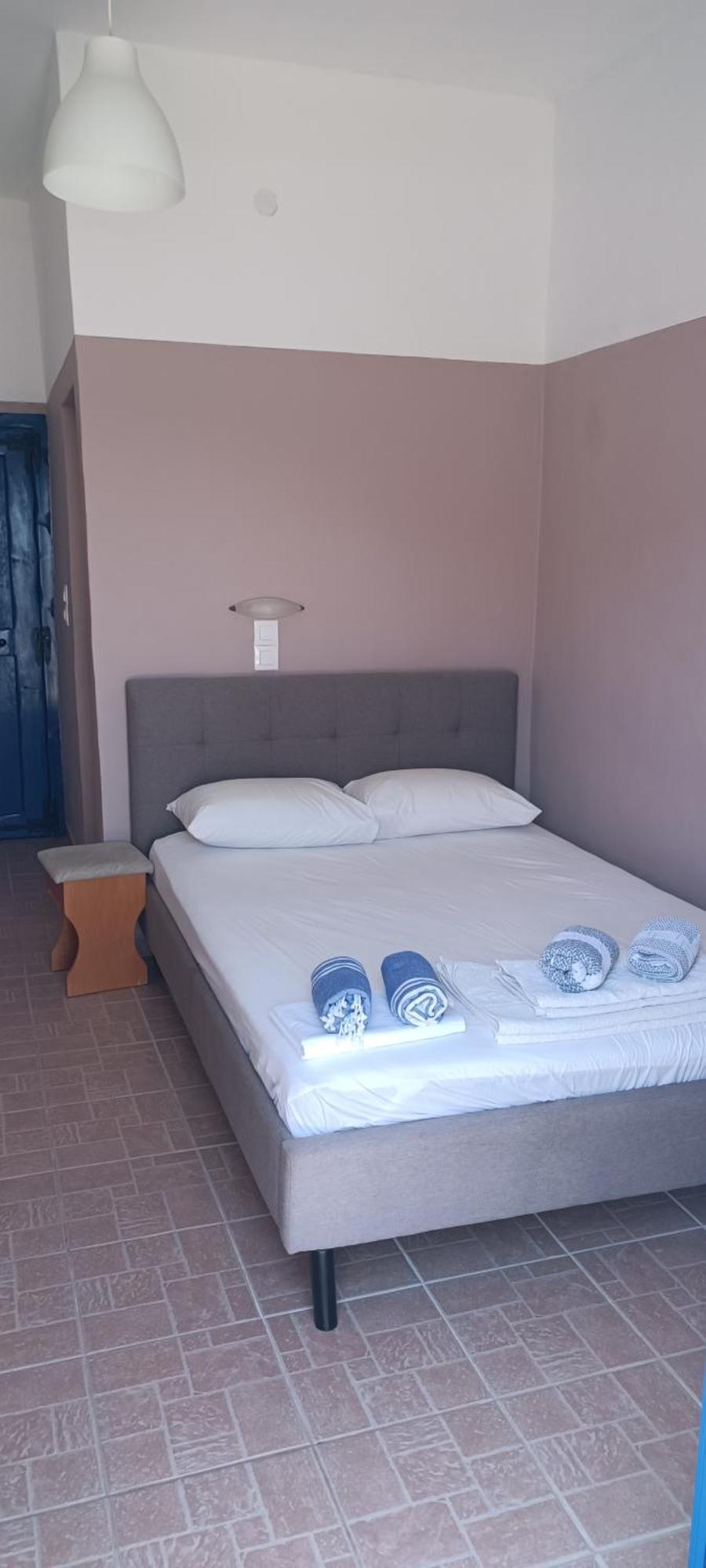 Keramos Hotel Loutro Eksteriør billede