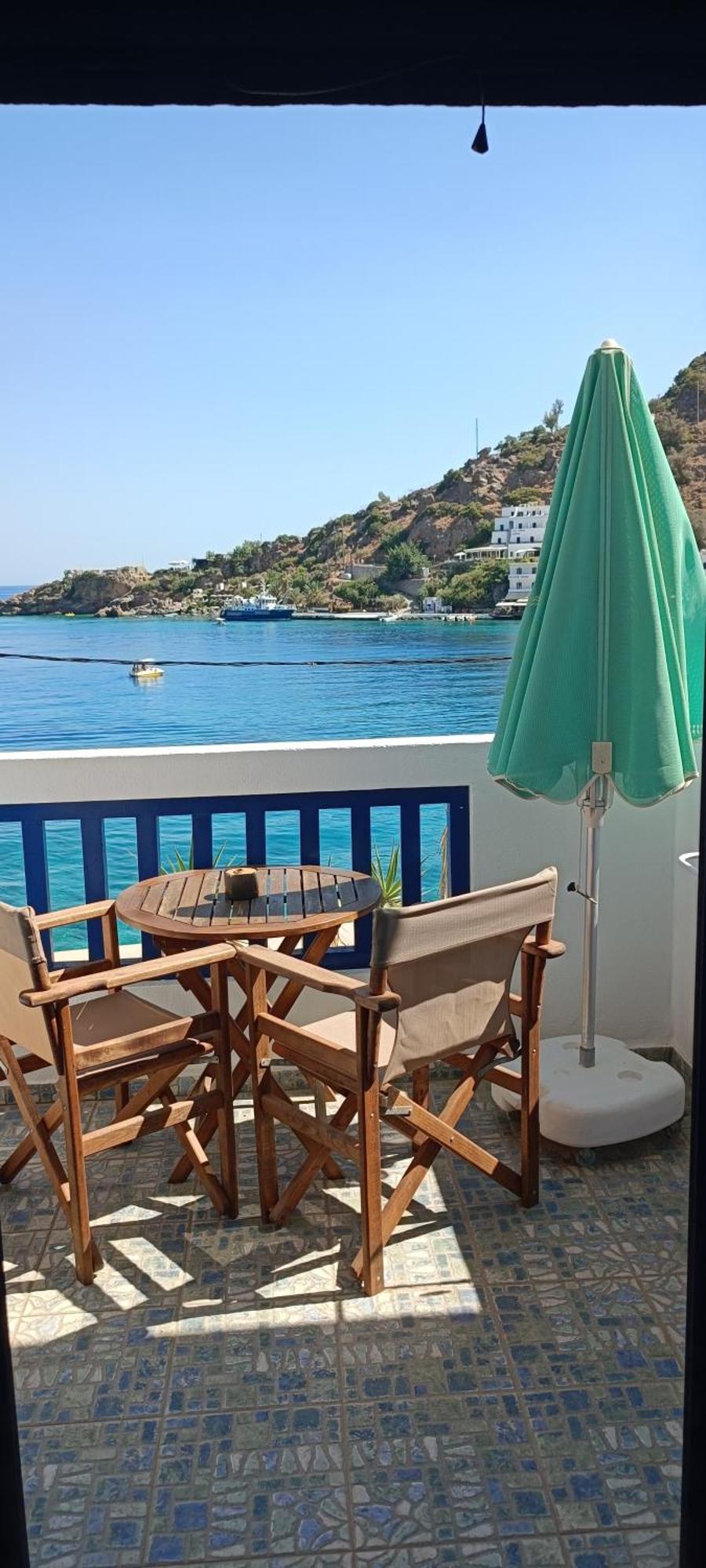 Keramos Hotel Loutro Eksteriør billede